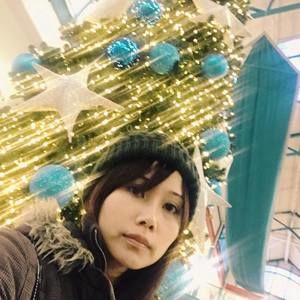 Meet your Posher, Pauline